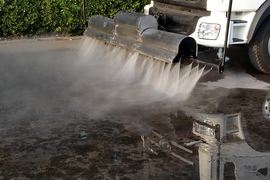 瑞沃Q5&nbsp;清洗车外观图片