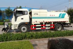 福田 瑞沃Q5 168马力 4X2 清洗车(BJ5155GQX-1)