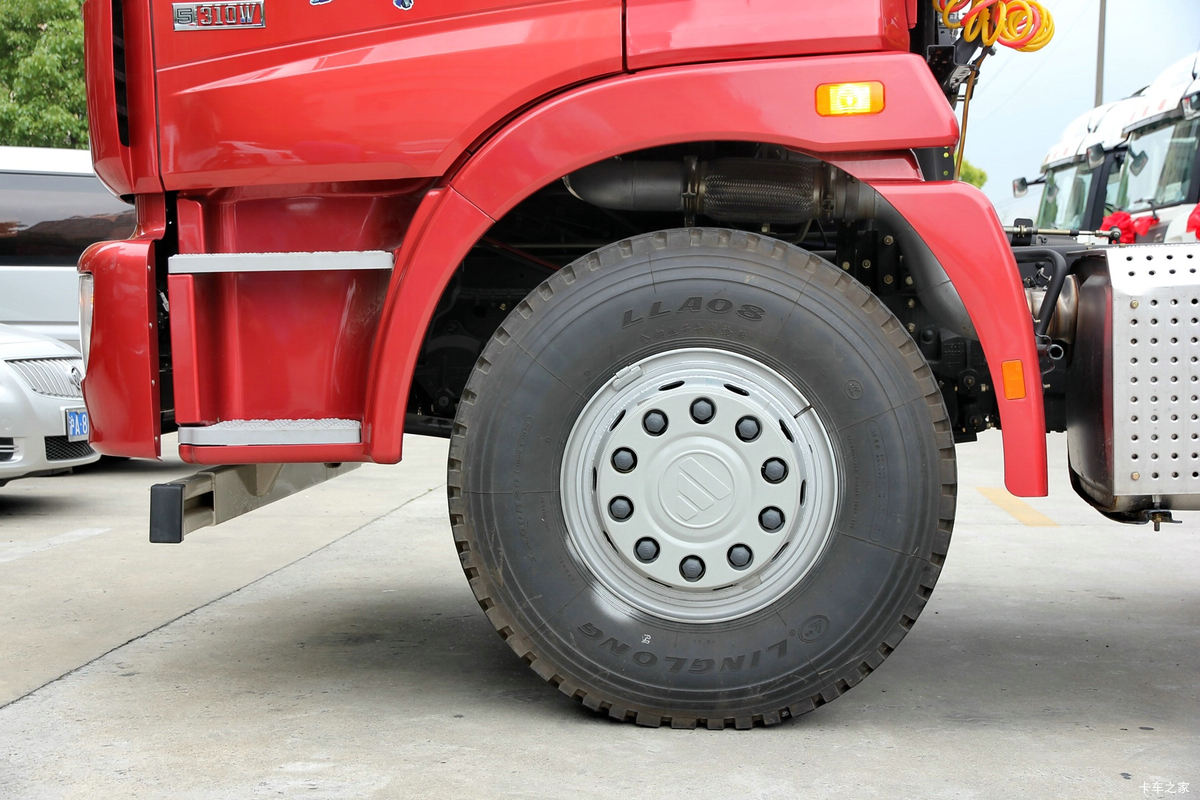  ŷETX 5ϵؿ 336 4X2ǣ(BJ4182SLFKA-XA)                                                