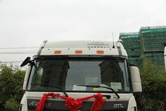 福田 欧曼GTL 6系重卡 超能版 350马力 4X2牵引车(BJ4189SLFKA-XA)