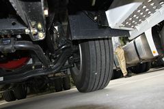 福田 欧曼GTL 6系重卡 超能版 350马力 4X2牵引车(BJ4189SLFKA-XA)