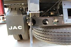 江淮 骏铃H330 130马力 4.18米单排栏板轻卡(白色)(HFC1043P91K6C2)