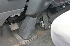 凯马 骏驰 102马力 4.2米单排栏板轻卡(KMC1046A33D4)