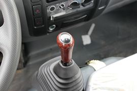 骏威&nbsp;载货车驾驶室                                               图片