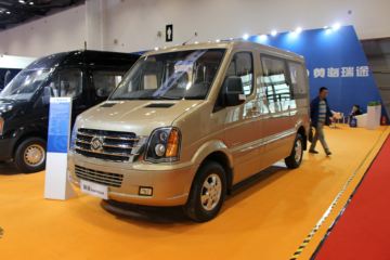 黄海汽车 瑞途 148马力 封闭厢式货车(DD6591DM)