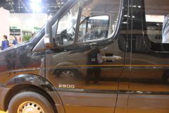 黄海汽车 瑞途 148马力 封闭厢式货车(DD5040XJCDM)