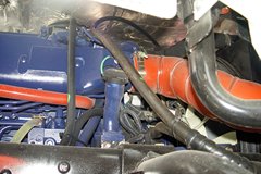 陕汽商用车 轩德X3重卡 310马力 8X4 9.5米仓栅式载货车(SX5316CCYGN456)