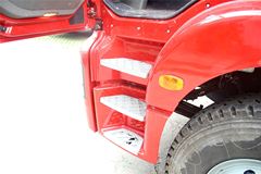 陕汽重卡 德龙新M3000 轻量化版 290马力 4X2牵引车(SX4186GN361)