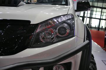 ʮ D-MAX  2.5L  ˫ƤͼƬ