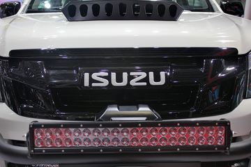 ʮ D-MAX  2.5L  ˫ƤͼƬ