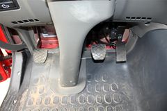 陕汽重卡 德龙新M3000 336马力 6X2牵引车(SX4256GR279)