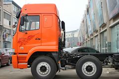 华菱之星 重卡 300马力 8X4 9.6米载货车底盘(HN1310C27D6M4J)
