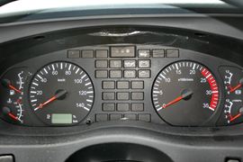 华菱之星&nbsp;载货车驾驶室                                               图片