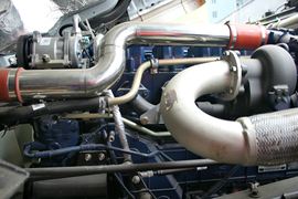 华菱之星&nbsp;载货车底盘                                                图片