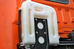 华菱之星 重卡 300马力 8X4 9.6米载货车底盘(HN1310C27D6M4J)