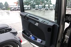 斯堪尼亚 G系列重卡 440马力 6X2牵引车(型号G440)