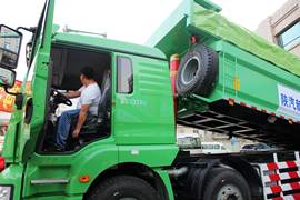 德龙新M3000&nbsp;自卸车驾驶室                                               图片