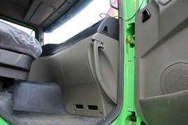 德龙新M3000&nbsp;自卸车驾驶室                                               图片