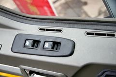 陕汽重卡 德龙新M3000 336马力 8X4 7.4米自卸车(SX3316HR406) 陕汽重卡 德龙新M3000 336马力 8X4 7.4米自卸车(SX3316HR406)