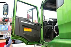 陕汽重卡 德龙新M3000 336马力 8X4 7.4米自卸车(SX3316HR406) 陕汽重卡 德龙新M3000 336马力 8X4 7.4米自卸车(SX3316HR406)