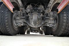 陕汽重卡 德龙新M3000 336马力 8X4 7.4米自卸车(SX3316HR406) 陕汽重卡 德龙新M3000 336马力 8X4 7.4米自卸车(SX3316HR406)