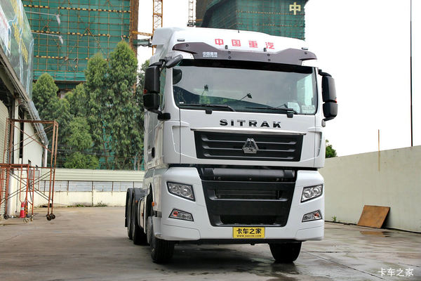 中国重汽 汕德卡SITRAK C7H重卡 480马力 6X2R自动挡牵引车(AMT手自一体)(2.85速比)(ZZ4256V323HE1)