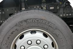 中国重汽 汕德卡SITRAK C7H重卡 480马力 6X2R牵引车(ZZ4256V323HD1)