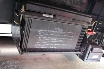 йHOWO  109 4.2׵ʽῨ(ZZ5047XXYD3414D144)ͼƬ