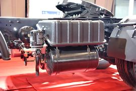 红岩杰卡&nbsp;牵引车底盘                                                图片