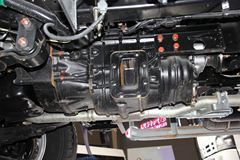 庆铃 五十铃700P系列中卡 188马力 7米厢式载货车(QL11019PARY)