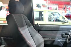 庆铃 五十铃 TF系列 基本型 2015款 四驱 2.8L柴油 双排皮卡 庆铃 五十铃 TF系列 基本型 2015款 四驱 2.8L柴油 双排皮卡