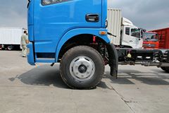 东风 多利卡D6 117马力 4.15米厢式轻卡底盘(EQ1081TZ12D5)