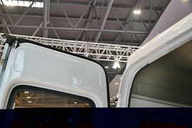 五十铃100P&nbsp;VAN/轻客驾驶室图片