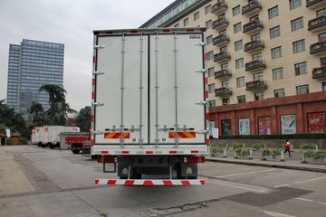 �й����� HOWO T5G�ؿ� 310���� 6X2 9.52����ʽ�ػ���ͼƬ