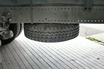 �й����� HOWO T5G�ؿ� 310���� 6X2 9.52����ʽ�ػ���ͼƬ