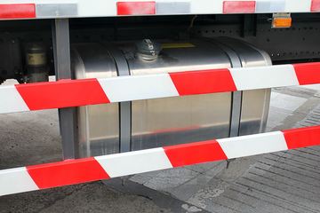 �й����� HOWO T5G�ؿ� 310���� 6X2 9.52����ʽ�ػ���ͼƬ