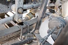 陕汽重卡 德龙新M3000 245马力 6X2 9.5米厢式载货车(SX5206XXYGK549)