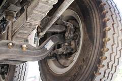 陕汽重卡 德龙新M3000 245马力 6X2 9.5米厢式载货车(SX5206XXYGK549)