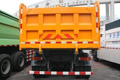 陕汽重卡 德龙F3000 300马力 6X4 5.2米LNG新型渣土车(SX3256DR354TL)