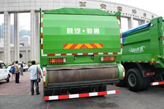 陕汽重卡 德龙新M3000 336马力 6X4 6.1米新型渣土车(SX3256MT404) 陕汽重卡 德龙新M3000 336马力 6X4 6.1米新型渣土车(SX3256MT404)