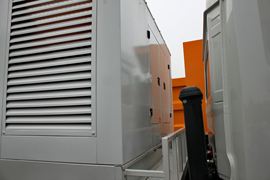 轩德X6&nbsp;除尘车外观图片