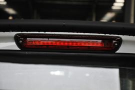 杰虎&nbsp;皮卡上装                                                图片