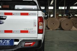 杰虎&nbsp;皮卡上装                                                图片