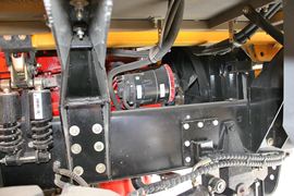 陕汽通力 通力牌&nbsp;非公路矿用自卸车底盘                                                图片