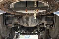 陕汽重卡 德龙F3000 375马力 8X4 混凝土搅拌车(SX5316GJBDT366)