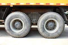 陕汽重卡 德龙F3000 336马力 6X4 5.6米自卸车(加强版)(SX3256UR384) 陕汽重卡 德龙F3000 336马力 6X4 5.6米自卸车(加强版)(SX3256UR384)