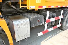 陕汽重卡 德龙F3000 336马力 6X4 5.6米自卸车(加强版)(SX3256UR384) 陕汽重卡 德龙F3000 336马力 6X4 5.6米自卸车(加强版)(SX3256UR384)