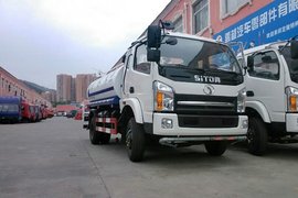 昊龙&nbsp;洒水车/喷洒车外观图片