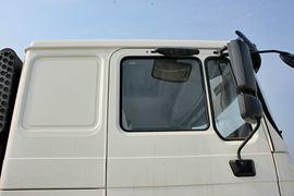 德龙F2000&nbsp;洒水车/喷洒车外观图片