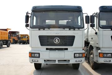 德龙F2000&nbsp;洒水车/喷洒车外观图片